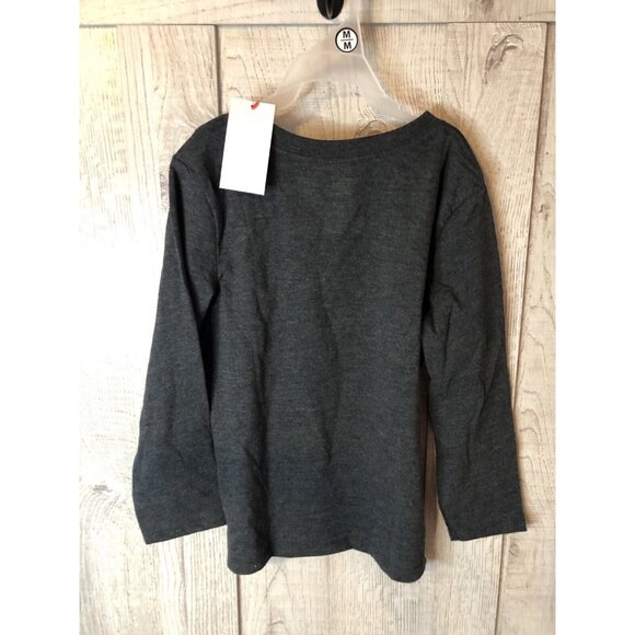 Kids Cat & Jack Gray Silver Happy New Year 2023 Shirt 5T and Socks - Picture 3 of 8